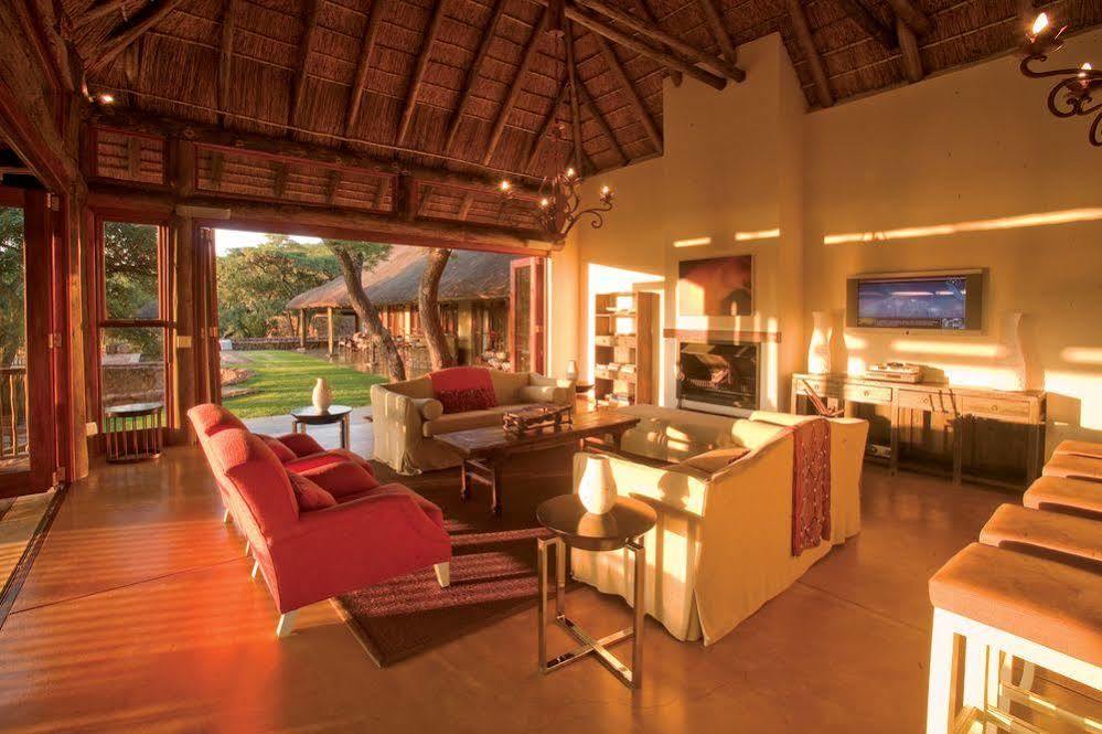 Ekuthuleni Lodge Strand Bagian luar foto